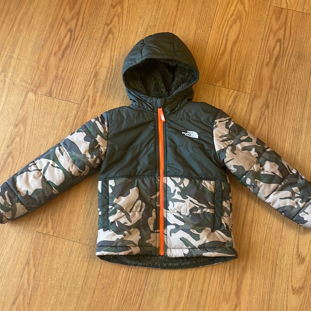 The North Face Kids Camo Puffer Jacket - Green and Tan